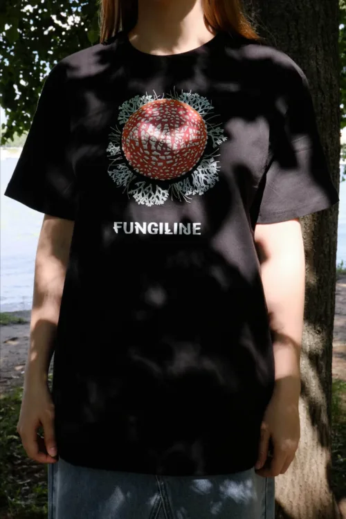 Футболка